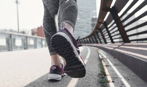 how many miles to walk to lose weight