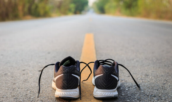 how to tell if running shoes are worn out